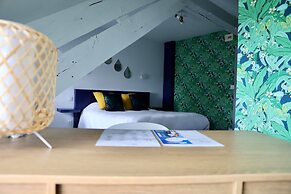 Brit Hotel Le Cygne