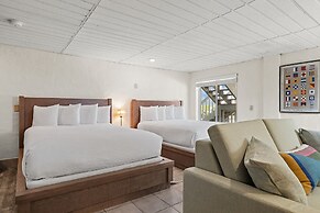 Parmer's Resort