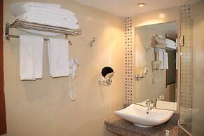 Best Western Plus Meridian Hotel
