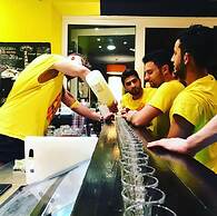 Jammin' Hostel & Bar