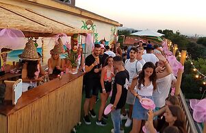 Jammin' Hostel & Bar