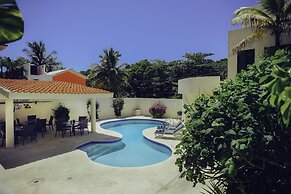 Villas De Rosa Beach Resort