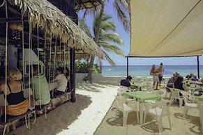 Villas De Rosa Beach Resort