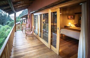 Sacred Dreams Lodge