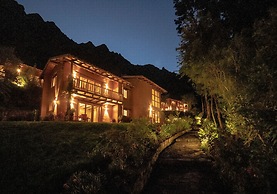 Sacred Dreams Lodge