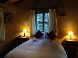 Sacred Dreams Lodge