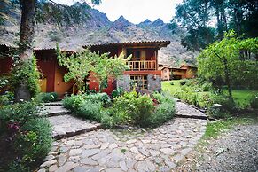Sacred Dreams Lodge