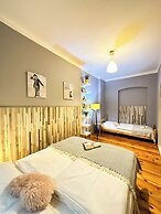 Explorer B&B Old Town Rooms & Apartment