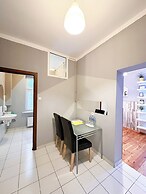Explorer B&B Old Town Rooms & Apartment