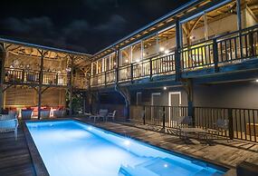 Hotel French Coco