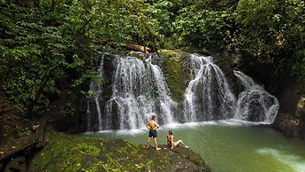 Copa De Arbol Beach & Rainforest Resort