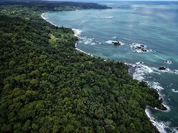 Copa De Arbol Beach & Rainforest Resort