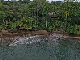 Copa De Arbol Beach & Rainforest Resort