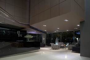 Nine Forty One Hotel