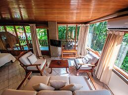 Hotel Costa Verde