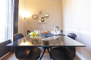 AinB Eixample Miró Apartments