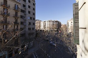 AinB Eixample Miró Apartments