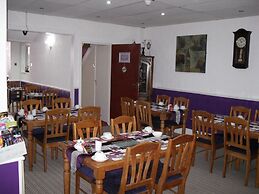 Trentham Private Hotel