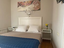 Hostal Moscatel