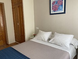 Hostal Moscatel
