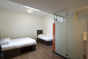 easyHotel The Hague City Centre