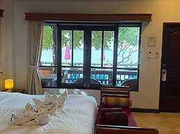 Bhundhari Chaweng Beach Resort Koh Samui