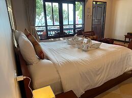 Bhundhari Chaweng Beach Resort Koh Samui