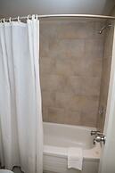 Rideau Heights Inn