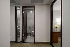 Platan Yuzhniy Hotel