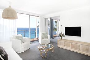 Bannisters by the Sea Mollymook