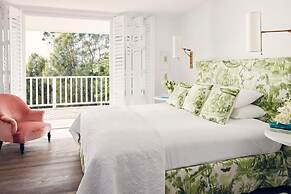 Bannisters by the Sea Mollymook