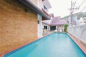 Royal Prince Residence