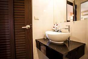 The Aim Sathorn Hotel