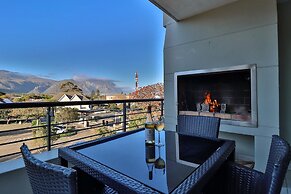 Whale Coast All Suite Hotel