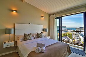 Whale Coast All Suite Hotel
