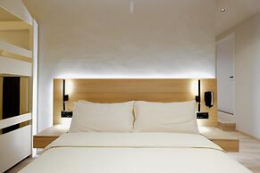 Rest Bugis Hotel