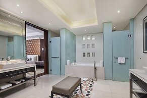 Samabe Bali Suites & Villas