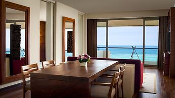 Samabe Bali Suites & Villas