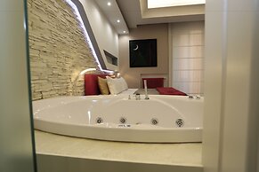 Luxury on the River