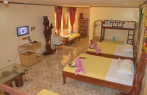 Deep Forest Garden Hotel