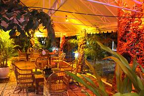 Deep Forest Garden Hotel