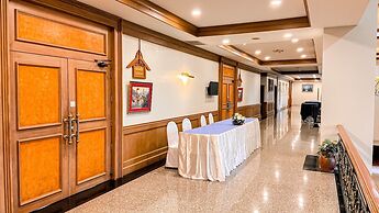 K Park Grand Hotel