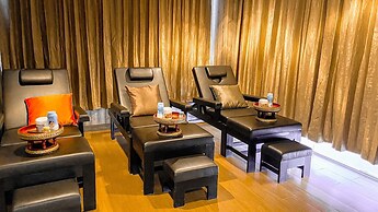 K Park Grand Hotel