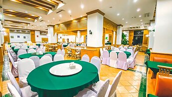 K Park Grand Hotel