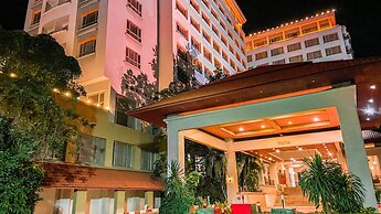 K Park Grand Hotel