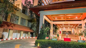 K Park Grand Hotel
