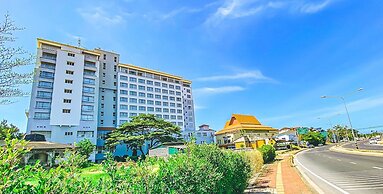 K Park Grand Hotel