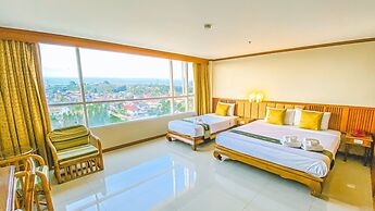 K Park Grand Hotel