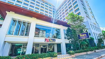 K Park Grand Hotel