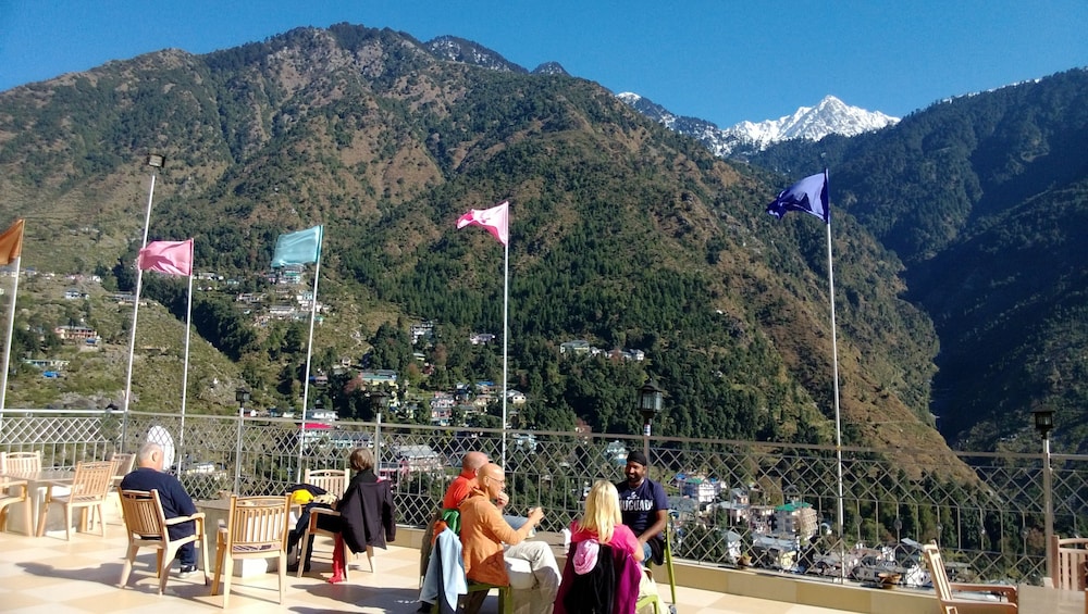 Hotel Gandhi's Paradise